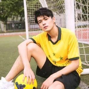 何咚咚前女友爆料视频大全,视频大全背后的真相与情感纠葛